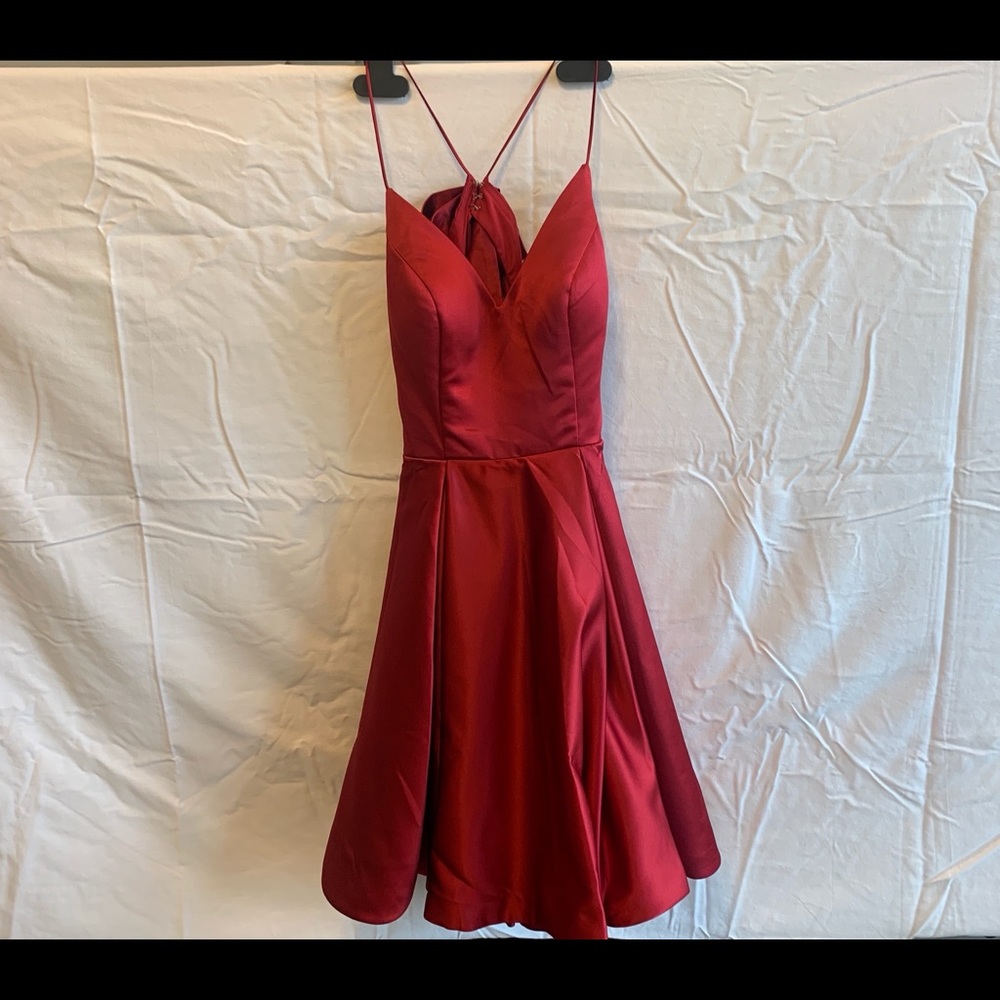 Red Cocktail/Homecoming Dress
